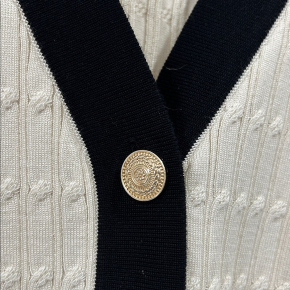 Adrianna Papell V Neck Cable Knit Gold Button Cardigan Sweater Cream Black - M - Picture 5 of 8